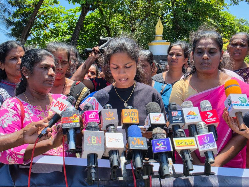 தமிழ் அரசியல்வாதிகளின்  இன அவதூறு  பேச்சுகளைக் கண்டித்து மட்டக்களப்பில் பெண்கள் ஆர்ப்பாட்டம்”