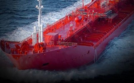 இந்தியாவிலிருந்து 36,700 மெற்றிக் தொன்  எரிபொருள்   நாட்டை வந்தடைந்தது