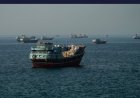 ஈரான் துறைமுகத்தை அடைய  முயன்ற கப்பல்: அமெரிக்காவின் கட்டுபாட்டில் !