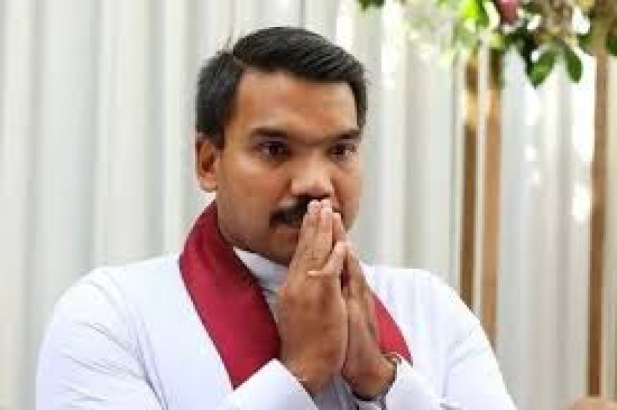 சுரேஷ் சாலே நடத்தப்படும் விதம் மிகுந்த கவலையளிக்கிறது - நாமல் ராஜபக்ச